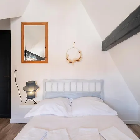Le Cocon Therese Apartment